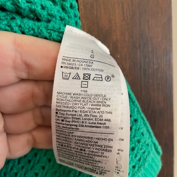 Gap Green Waffle Knit Cotton V-Neck Collared Sweater, Size Large. - Picture 4 of 5